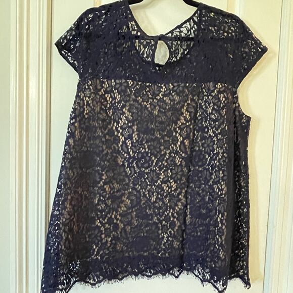Rose & Olive Navy Lace Blouse, Nude Lining - EUC - XL - Picture 5 of 5